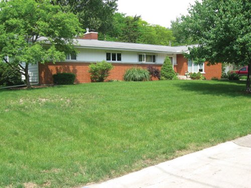 Property photo 37 - 3 Bedroom Ranch on Basement - Foster Park Area